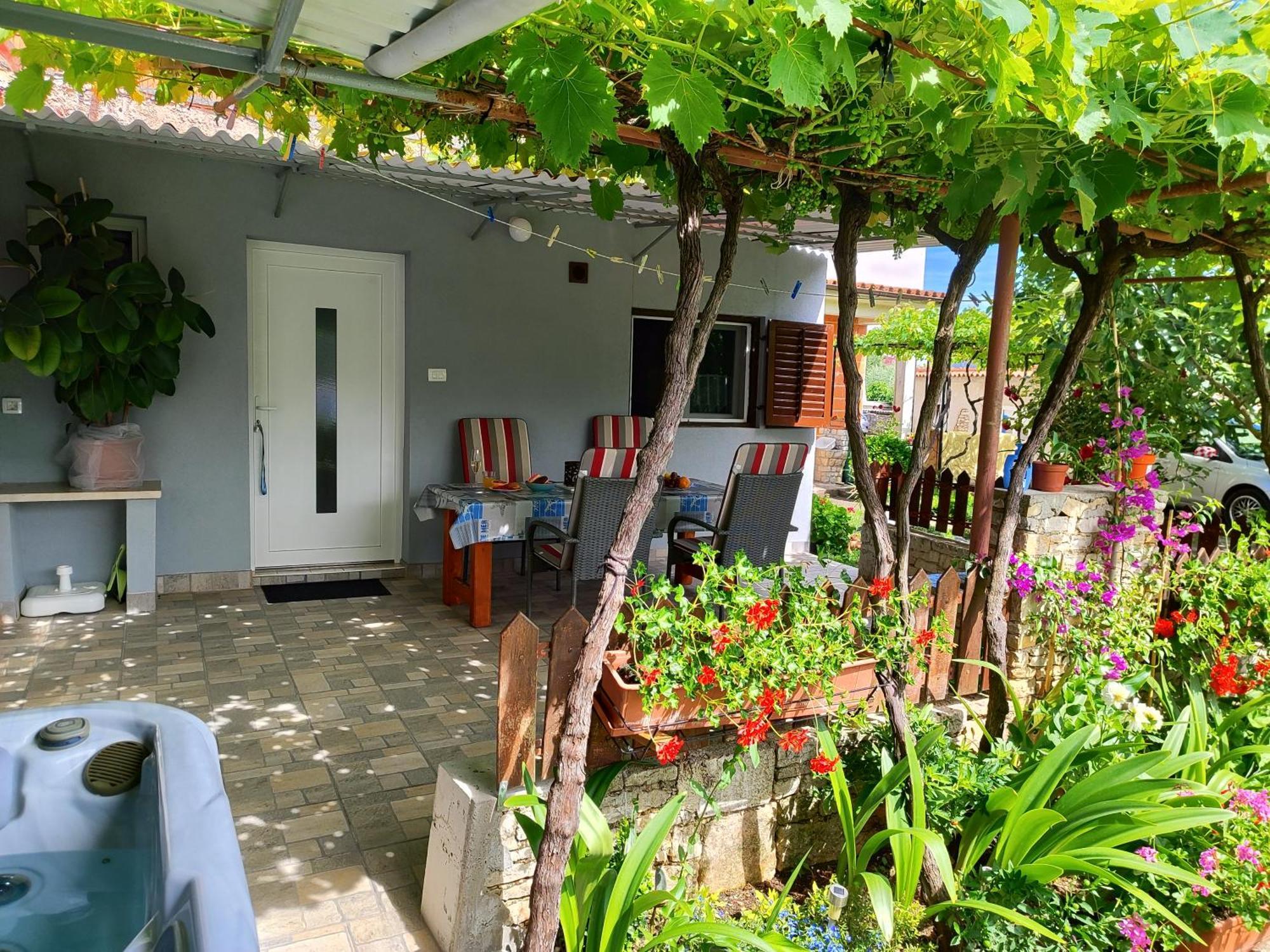 Holiday home Pavao 1402
